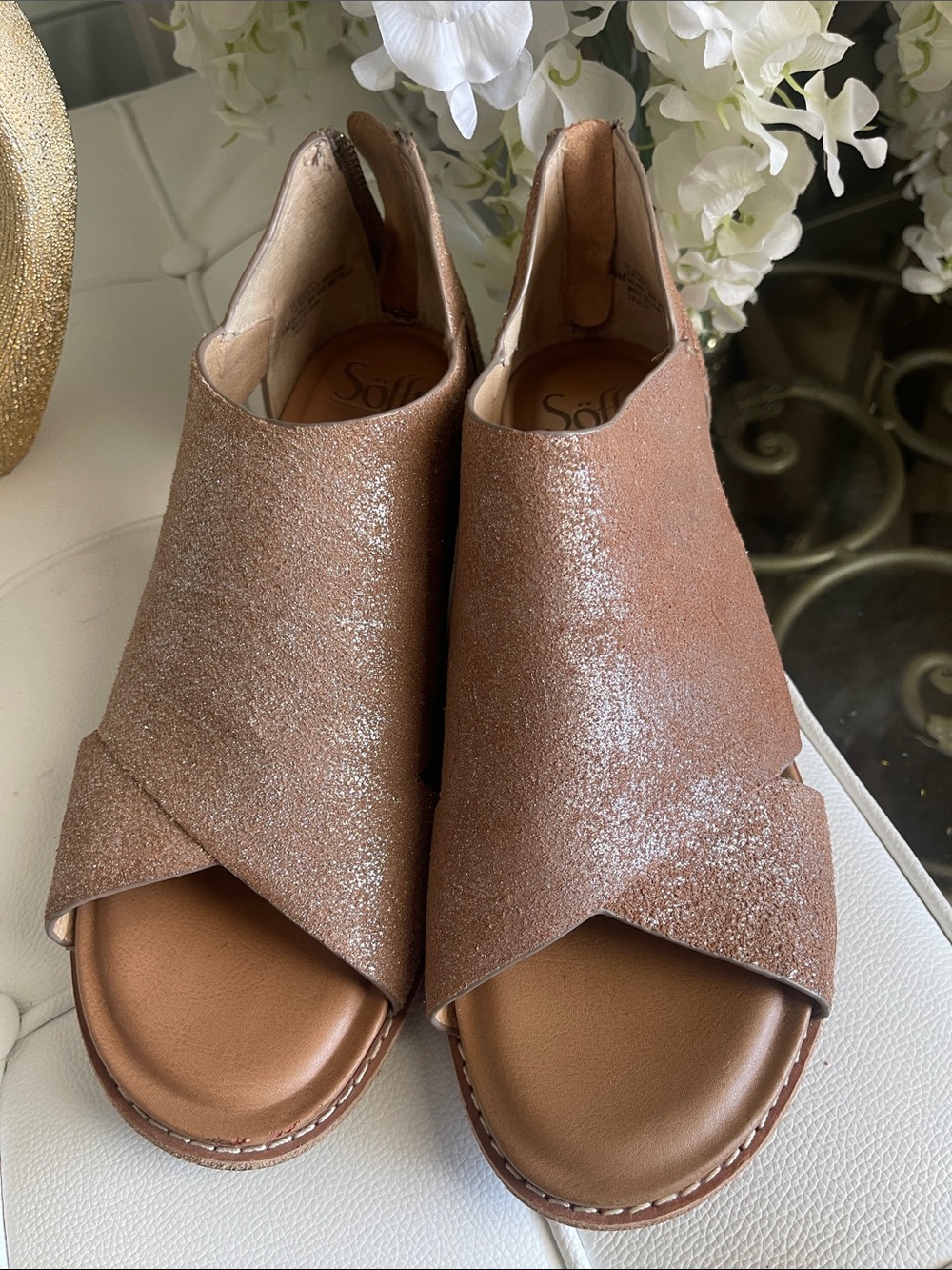 Sofft Evonne metallic taupe suede flat sandals with a back zipper